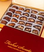Stuffed Dates with Nuts Gift Box - Medium Tray